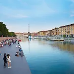 Darsena Contemporary - Spacious 2br A Few Steps From Centre