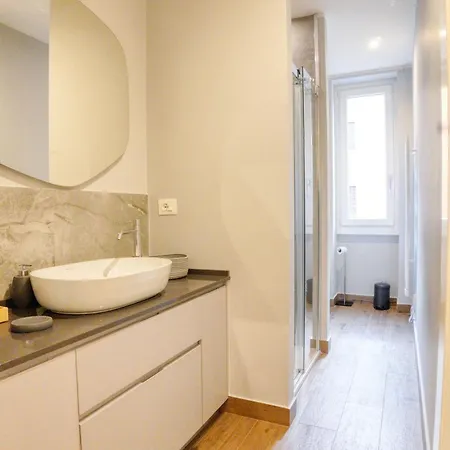 Apartmán Darsena Contemporary - Spacious 2br A Few Steps From Centre
